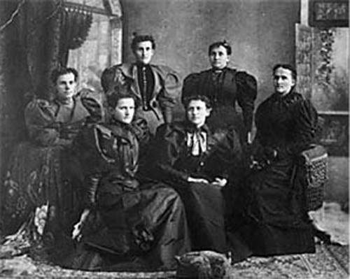 1890 Malcom Sisters